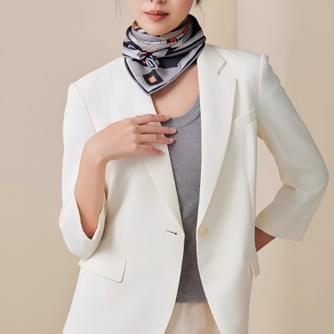 Silk/wool  scarf  horse