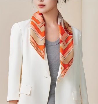 Silk/wool  scarf  horse